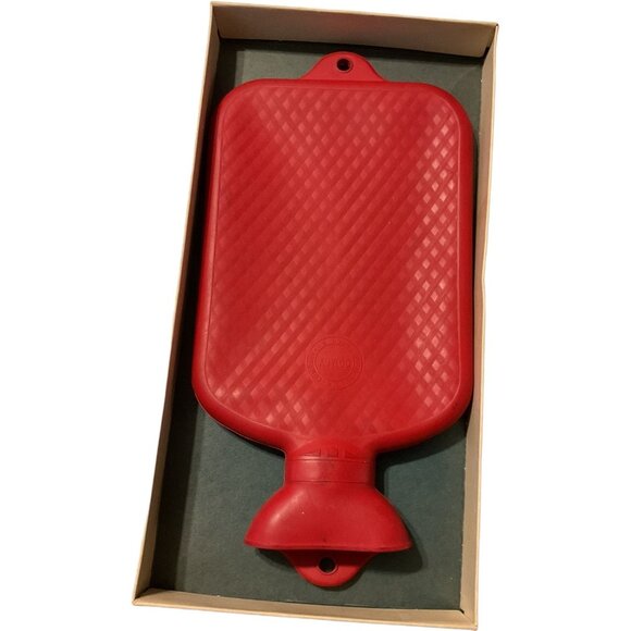 Davol Comfy Red Rubber Water Bottle - Picture 4 of 8